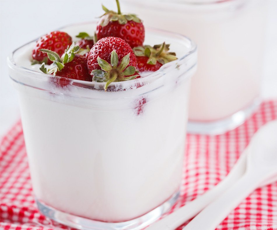 Jogurt v kozarcu